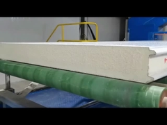 Ausgezeichnete isolierte PU-Kern-Sandwichplatte aus Polyurethan